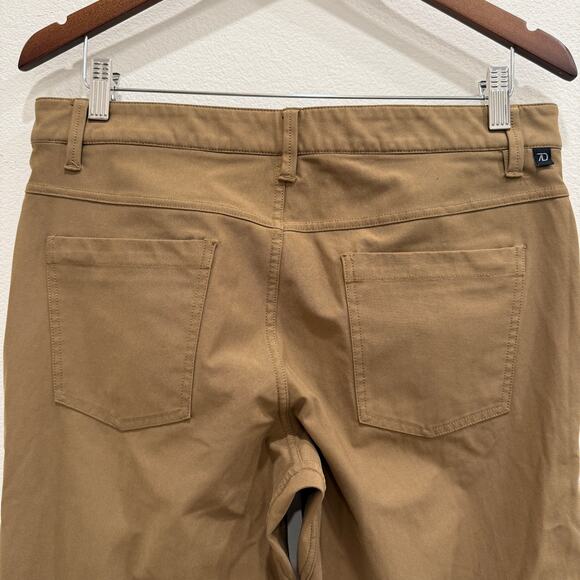 7 Diamonds Men’s Sz 34 Infinity 7-Pocket Pants Tan Slim Fit Stretch Performance - Picture 3 of 8